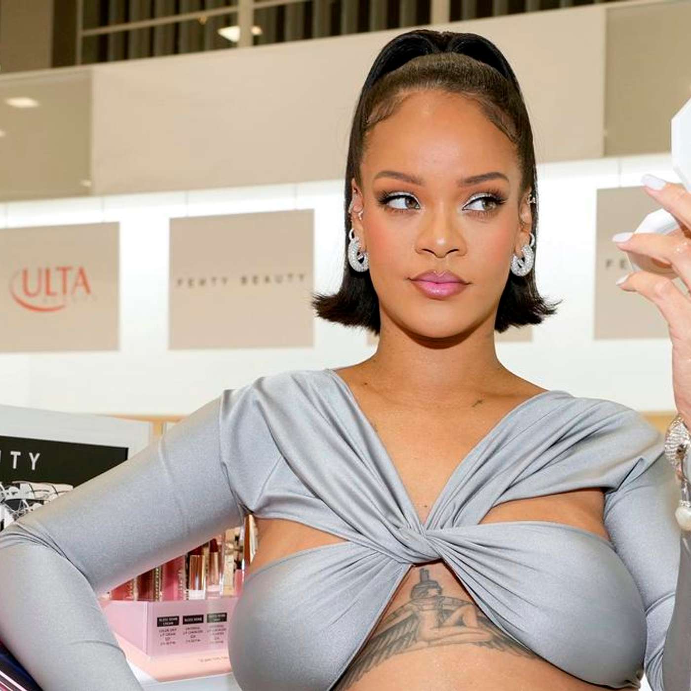 Myer Expands Beauty with Fenty Launch, WA Extends Coal Subsidies, WA Music Teacher Charged with Abuse, Sydney Measles Alert Expands, and more... Myer Expands Beauty with Fenty Launch, WA Extends Coal Subsidies, WA Music Teacher Charged with Abuse, Sydney Measles Alert Expands, and more...