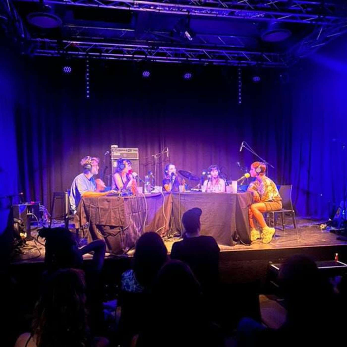 Féminisme et industrie musicale : la sororité et l’adelphité pour contrer le syndrome de l’imposteur.ice ?