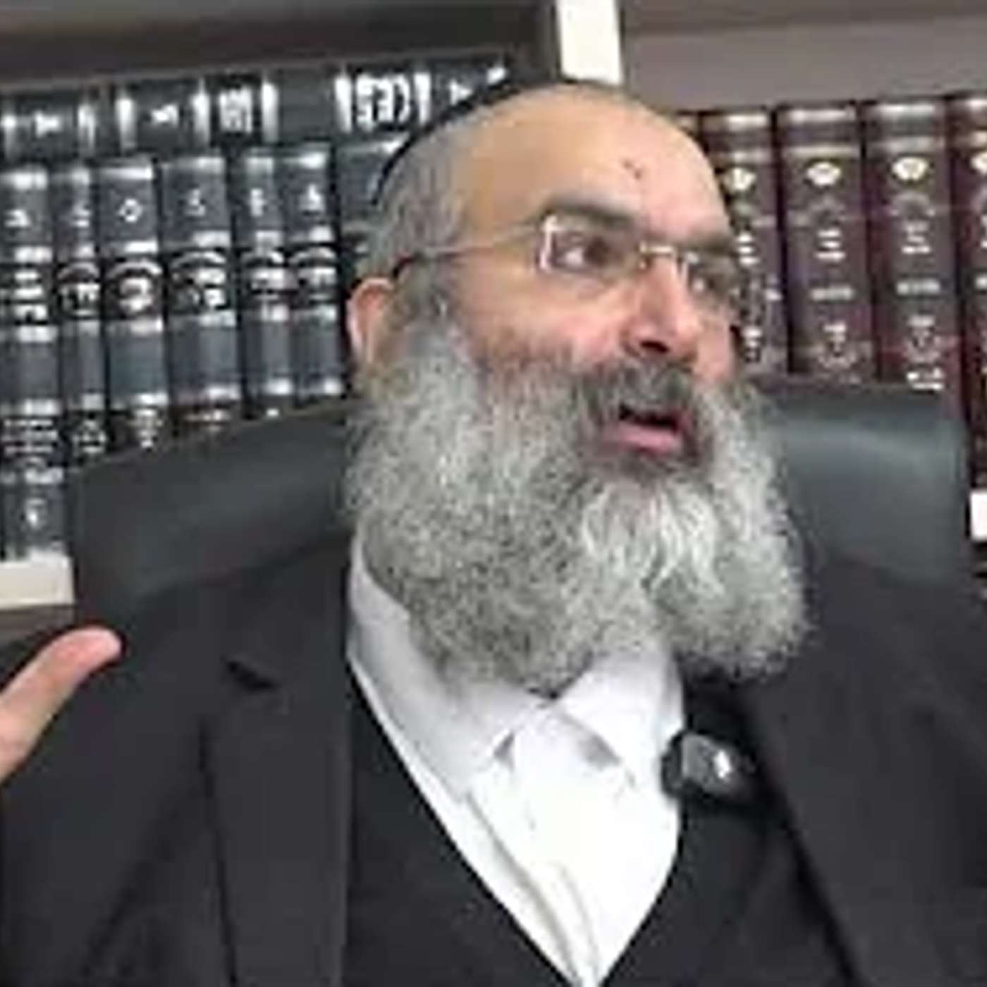 אחרי מה הולכים אחרי ספרי הפוסקים או התשובות ▪️הרב נחמנסון▪️(כולל הוראה ומשפט)