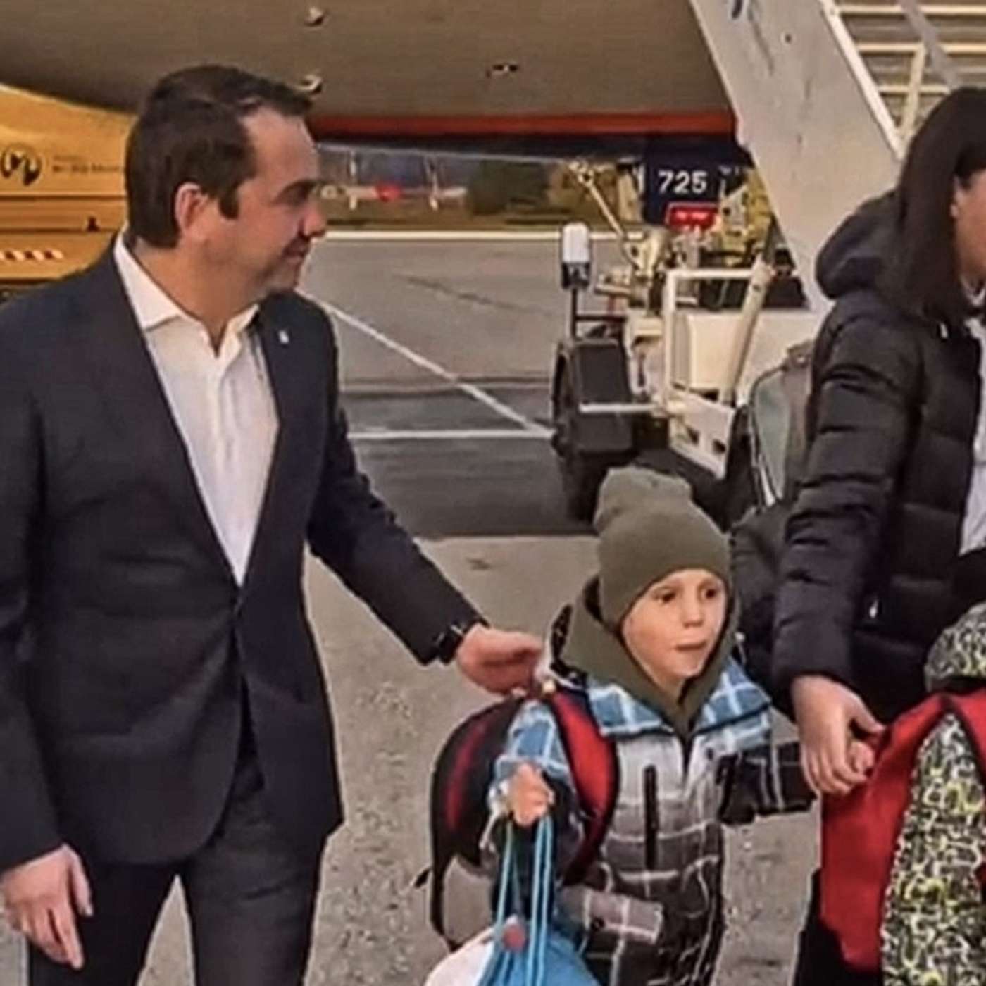 Чибис под санкциями за причастность к похищению детей