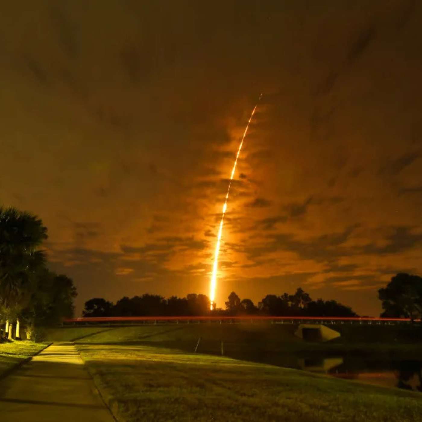 SpaceX Resupplies ISS, CRISPR reveals HIV eradication pathway, Michel Talagrand Wins Abel Prize, Bronze Age 'Pompeii' Unveiled, and more...