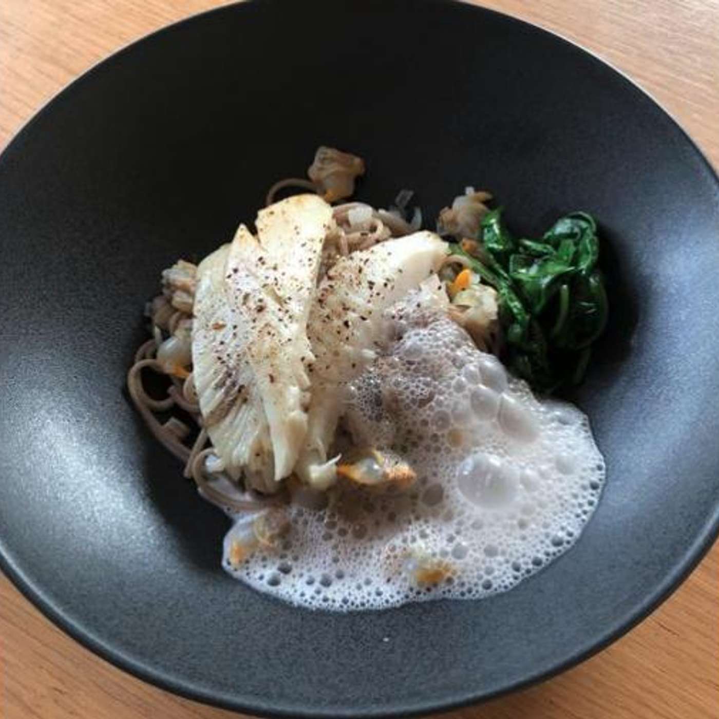 Les nouilles Soba aux coques, filet de St pierre aux épinards episode artwork