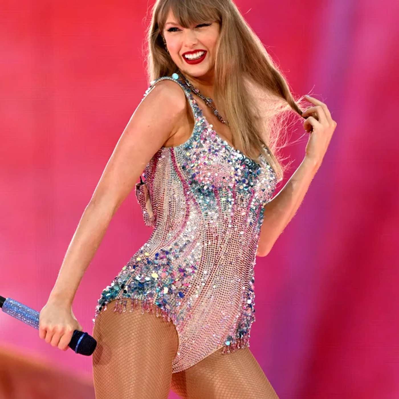 Swift Ticket Scam Arrests Two, BlackRock Acquires Panama Canal Terminals, GSA Plans Major Property Sell-Off, Trump Overhauls IRS Workforce, and more...