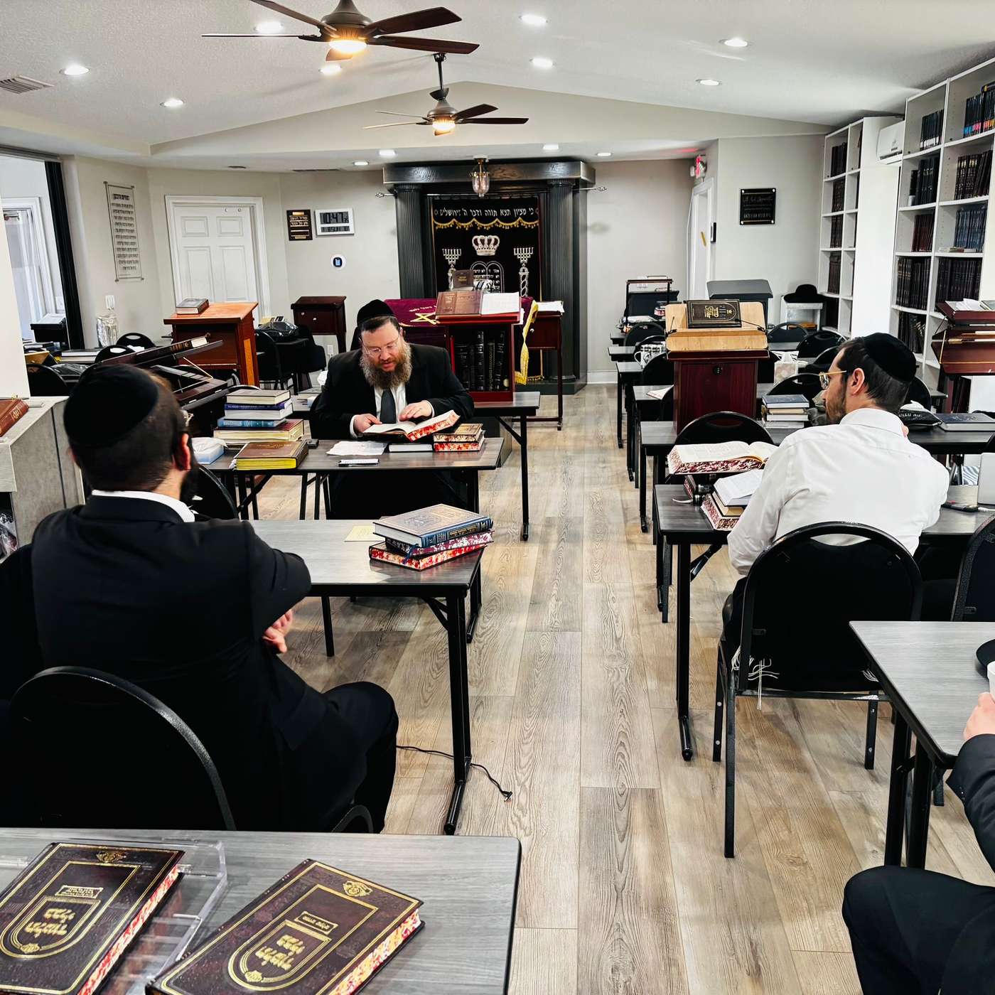 Harav Elozor Cohen - The Impact and Potential of a Yungerman in an out-of-town Kollel episode artwork