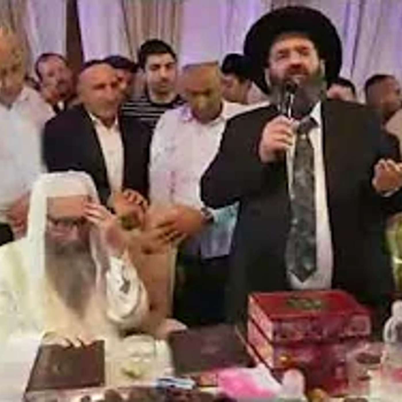 דברי תורה - הרב אייל עמרמי שליט"א - מוצאי סוכות - טו תשרי - תשפו - בסוכת כבוד האדמו"ר שליט"א - אשדוד