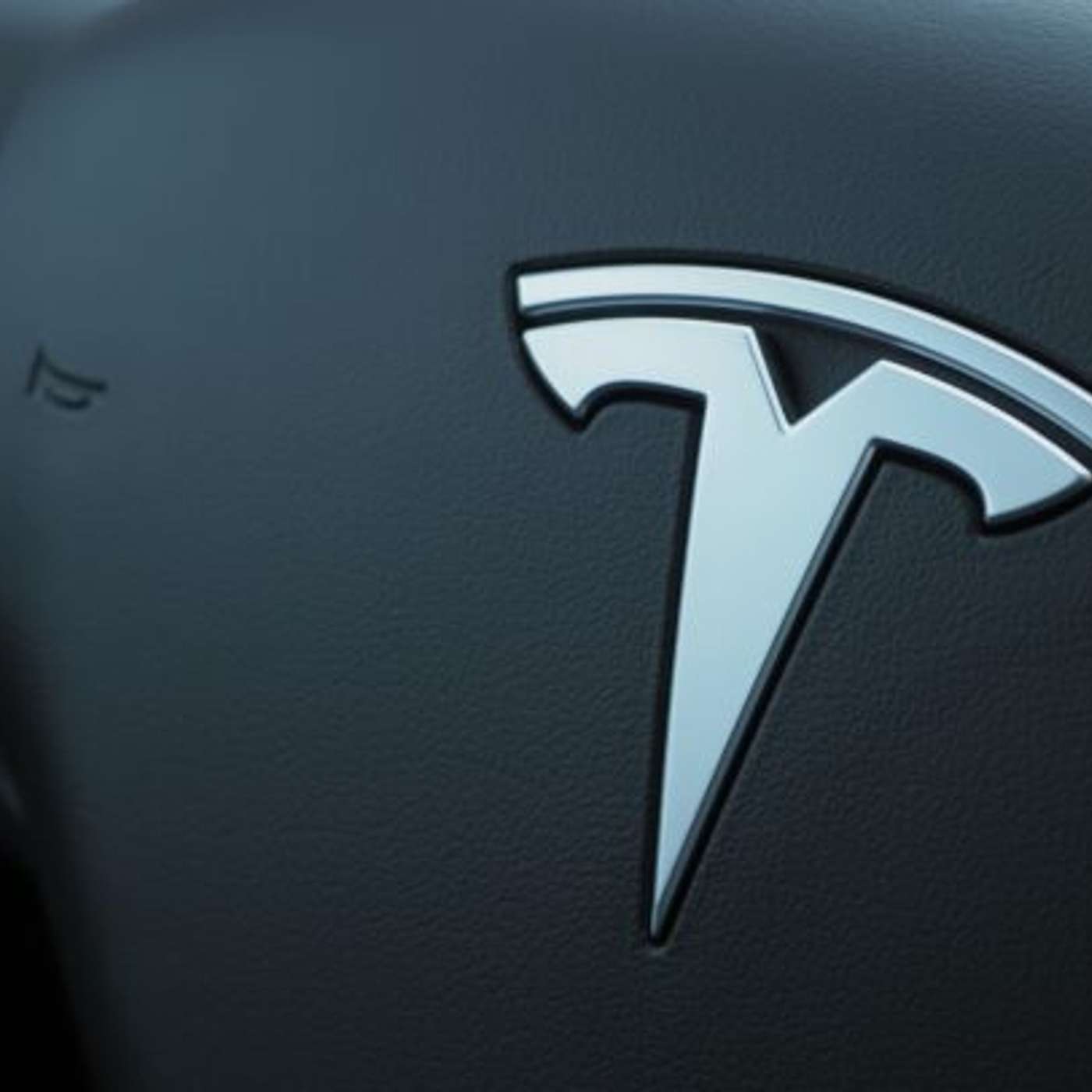 Microsoft Unveils Black Screen Recovery, Tesla Fires Top Exec Amid Decline, DeepSeek Stalls R2 Launch, IFS Launches New AI Platform, and more...