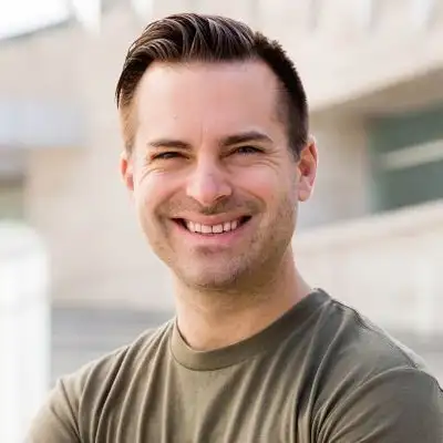 Justin Moore | Sponsorship Coach