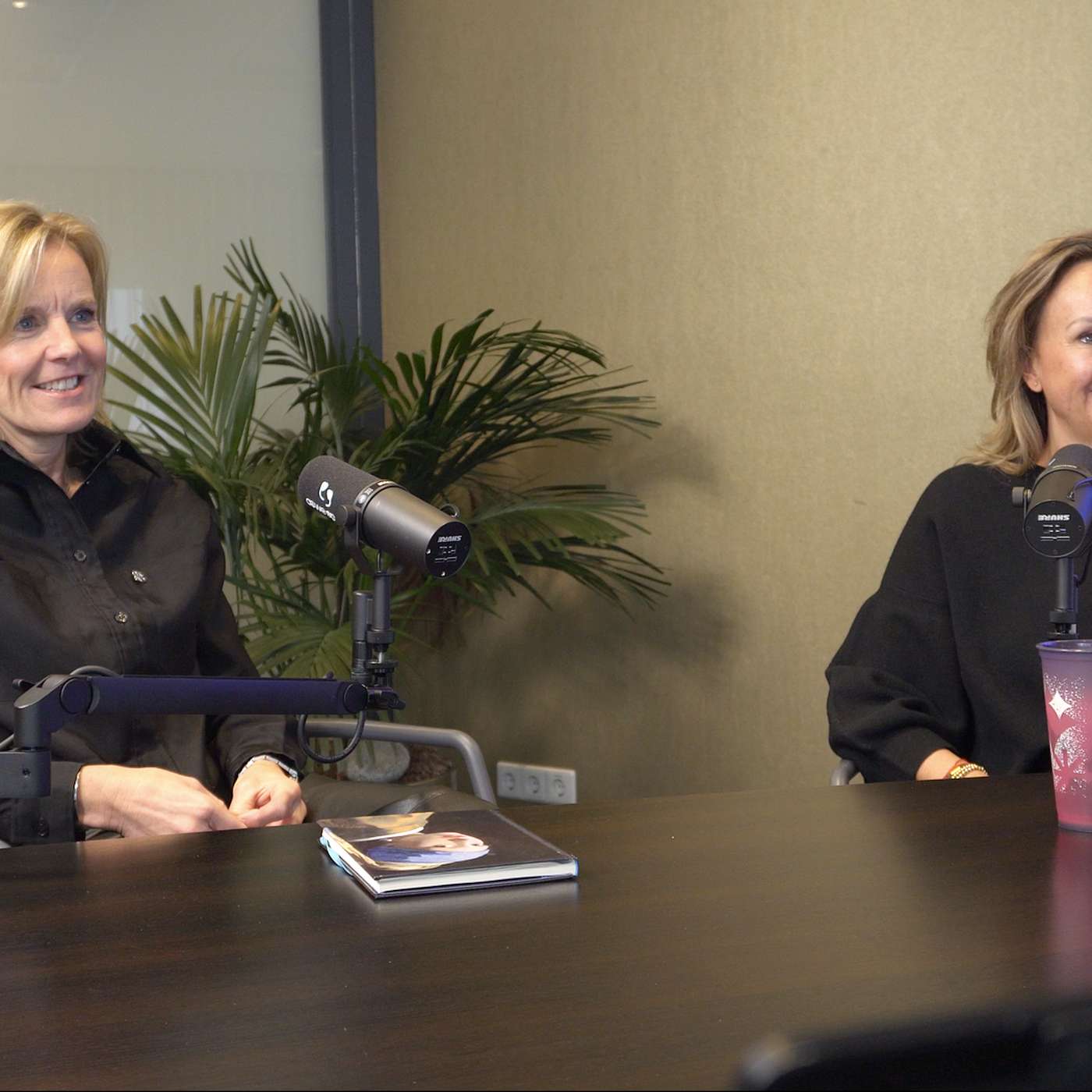 Maatschappelijke sponsoring door ASML en het Mauritshuis laat Het Meisje met de Parel naar Japan reizen Maatschappelijke sponsoring door ASML en het Mauritshuis laat Het Meisje met de Parel naar Japan reizen