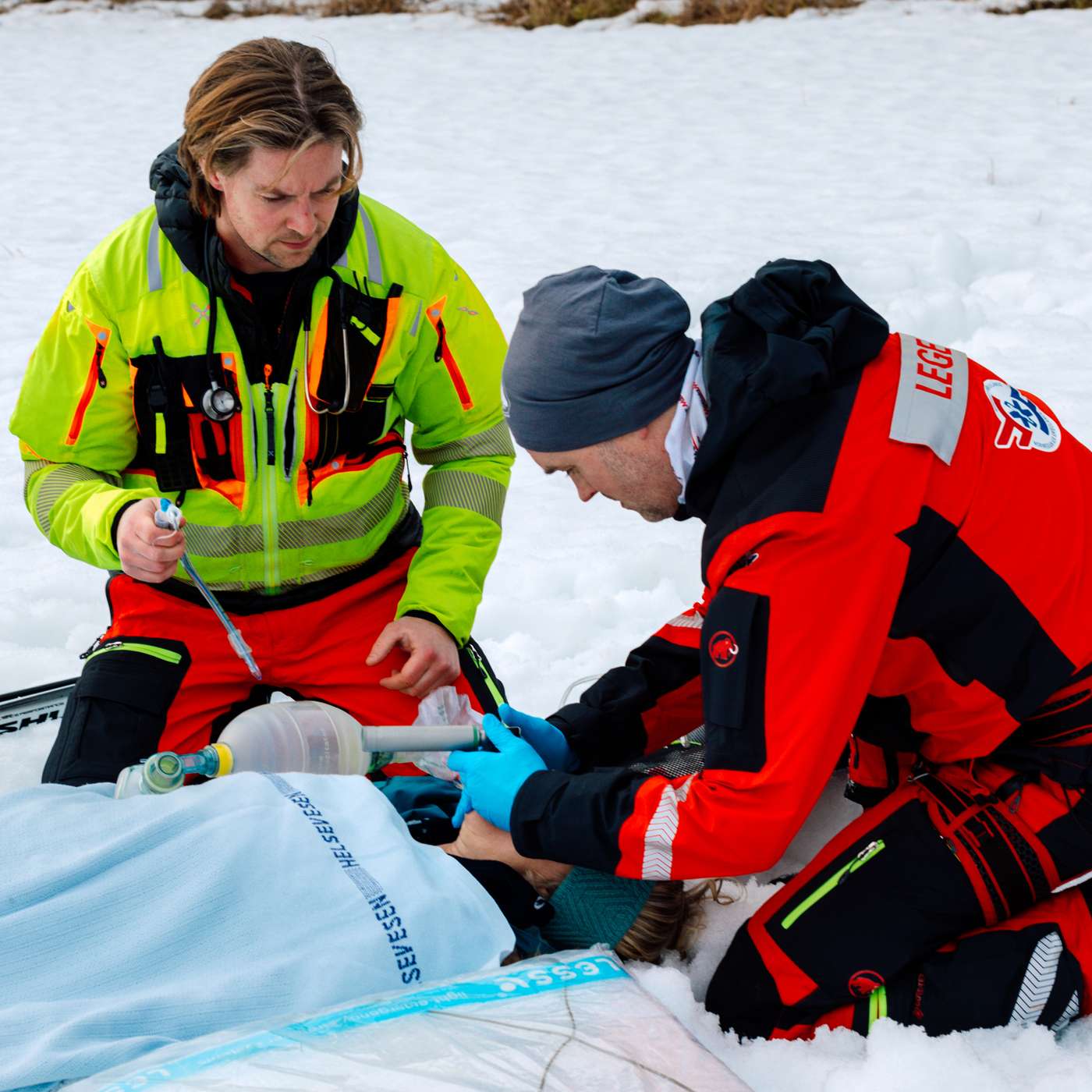 Luftambulanselegens rolle gjennom nesten 50 år Luftambulanselegens rolle gjennom nesten 50 år