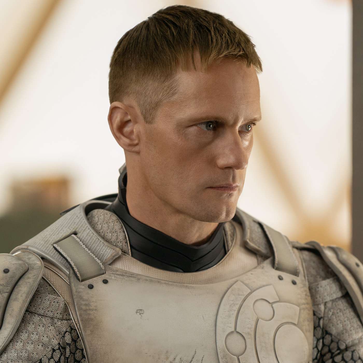 Tudo sobre 'Diários de um Robô-Assassino', nova série com Alexander Skarsgård