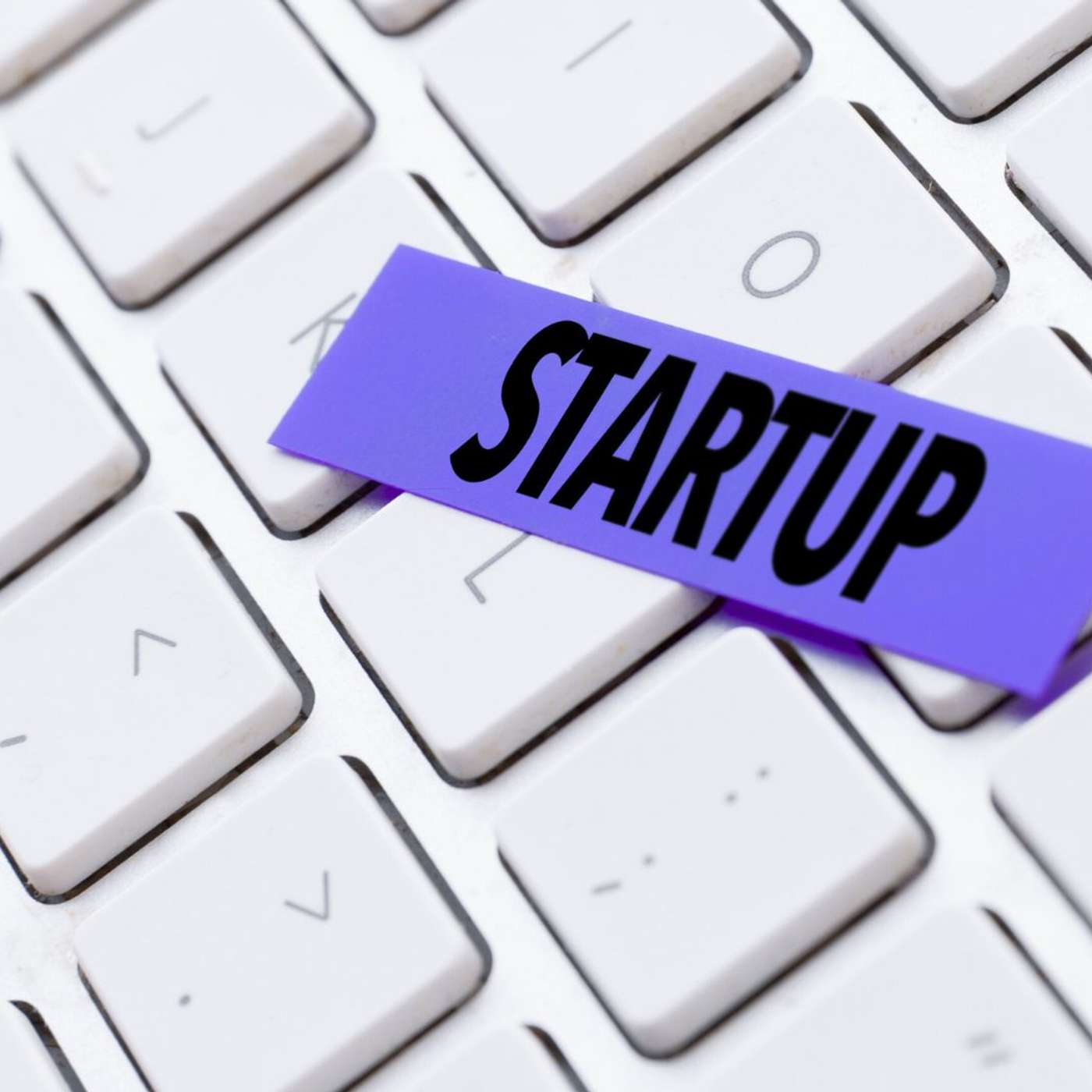 Cracking the Code: Lessons I Learned About VCs, Pitch Decks, and Building a Product Mindset