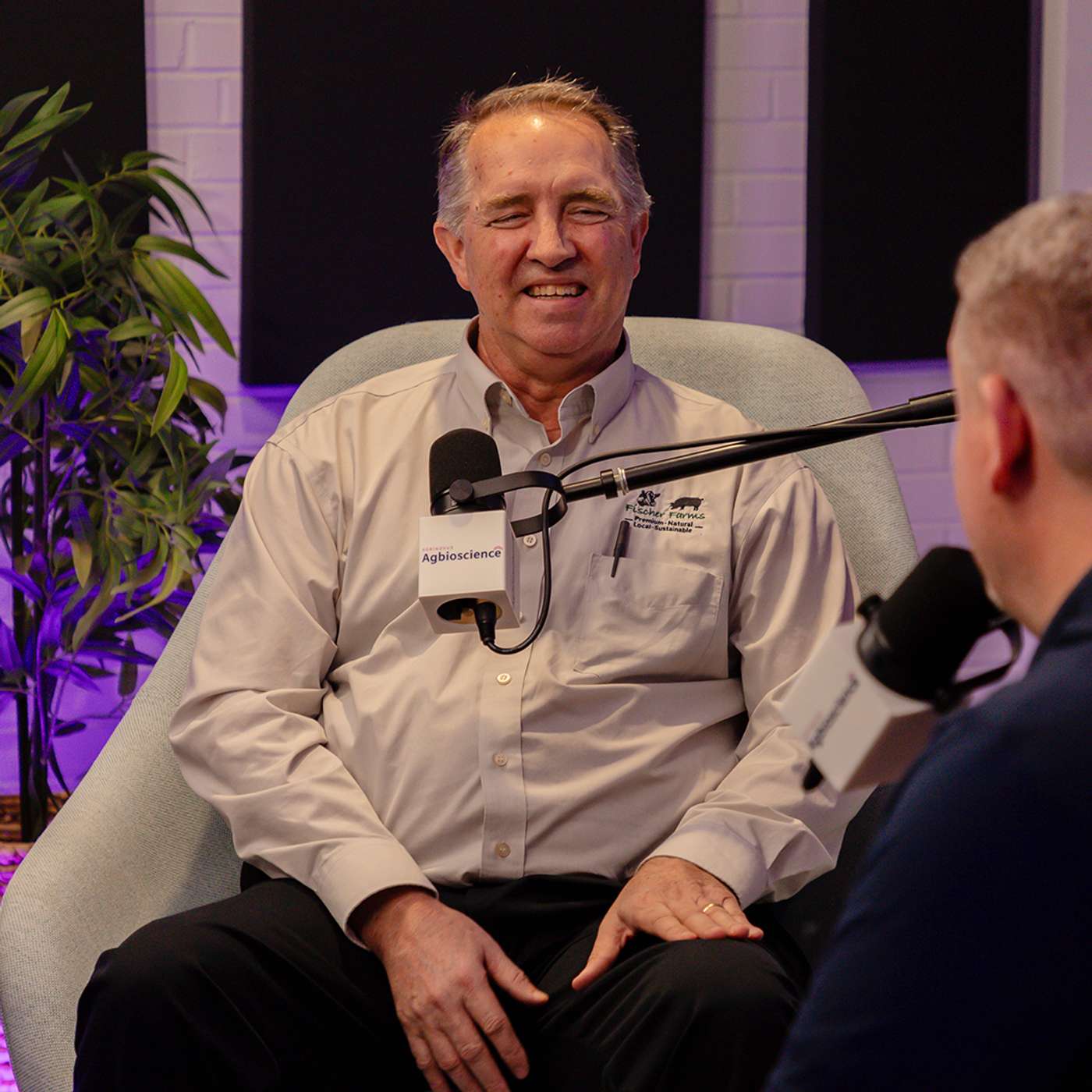 421. Dave Fischer on soil health, regenerative ag + Fischer Farms leveraging AI + automation for direct-to-consumer meat delivery