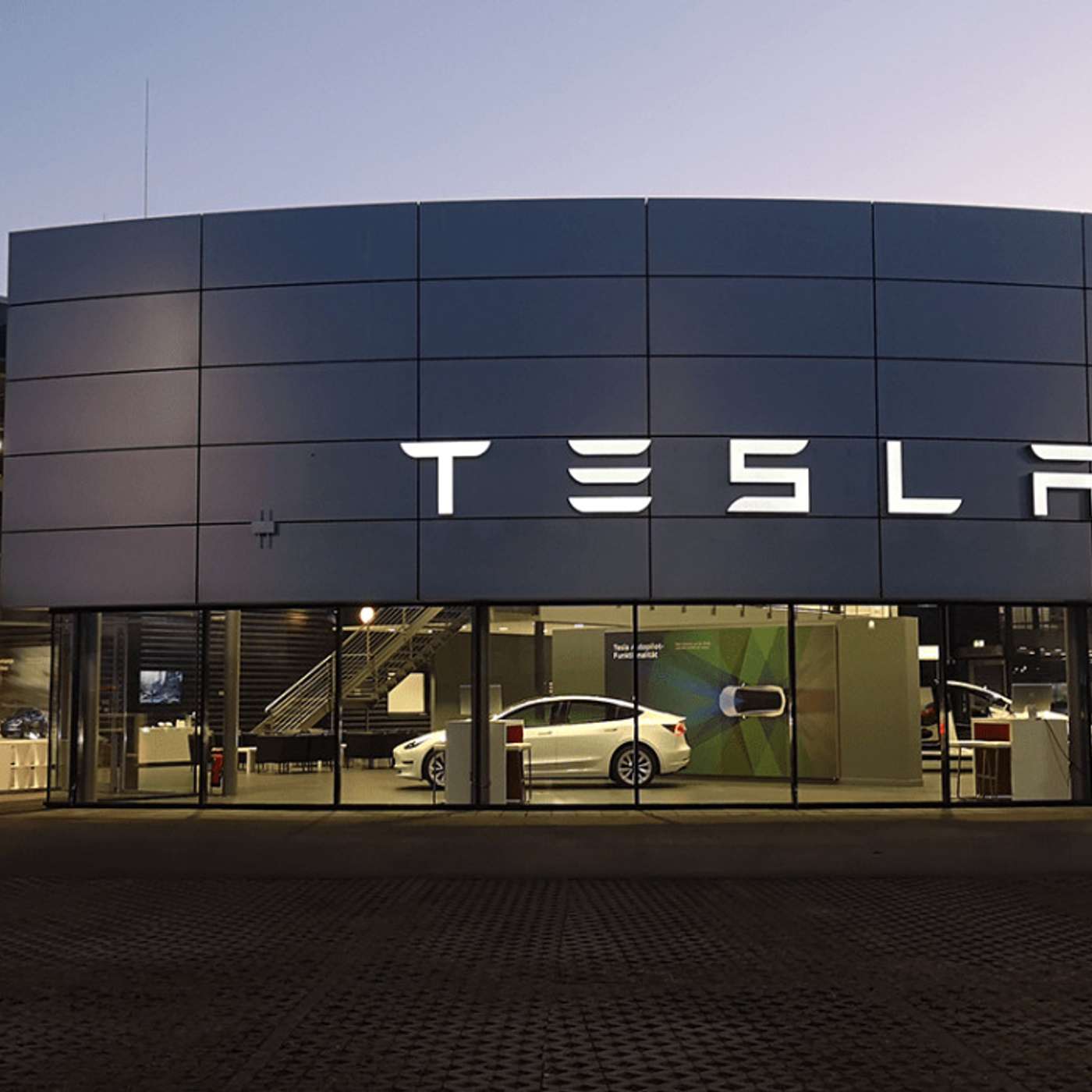 Palworld" Sells 7 Million Copies, Tesla's $25,000 Electric 'Redwood' Plan, Apple's 40th Anniversary: From Mac to Vision Pro, Apple Opens Up App Stores, and more...