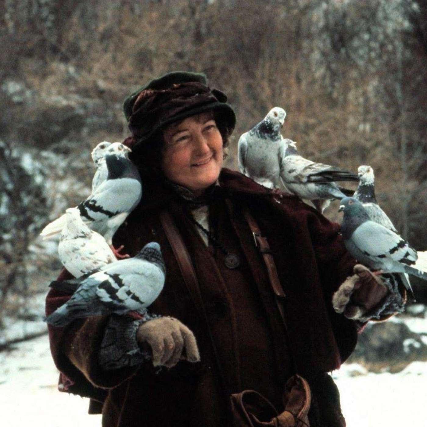 Oscar-winning actress Brenda Fricker, best known as the beloved Pigeon Lady in Home Alone 2, has passed away at the age of 81🕊️