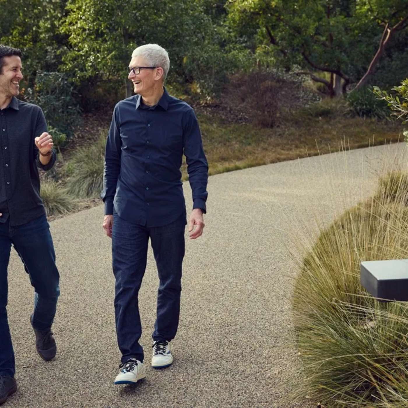 Apple Reigns with Ternus, 12TB Valve Leak Sparks Scrutiny, Apple Unveils AI Health Coach, Chip Duo Pay Record Taxes, and more... episode artwork