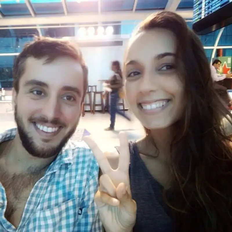 Ao vivo com Alexia no aeroporto de Lisboa