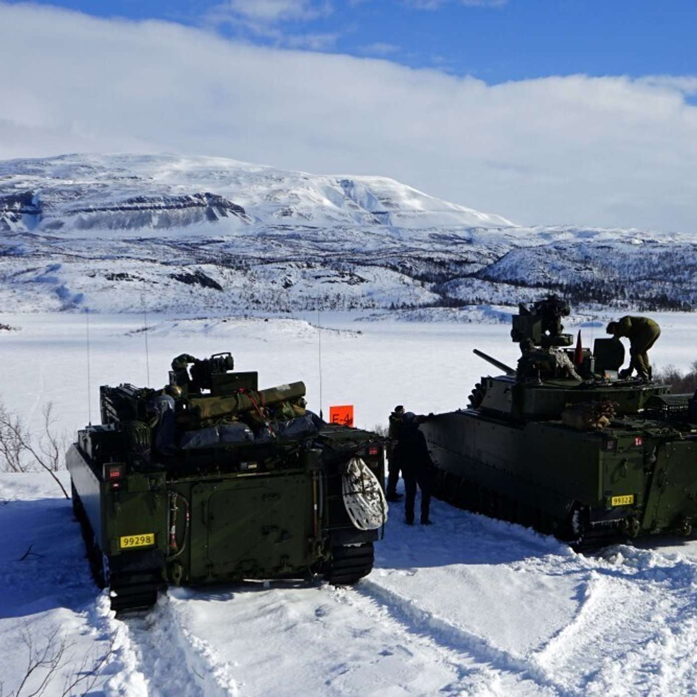 Норвегия увеличит военные расходы на севере