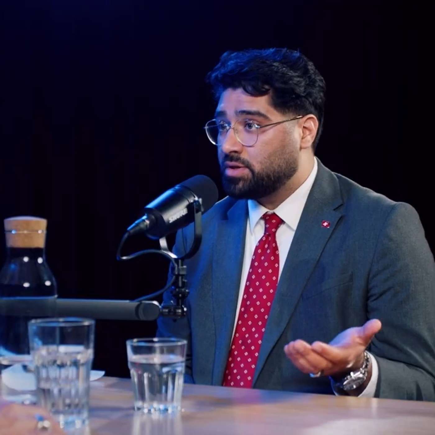 Haroon Khan : l’intégration en uniforme – une vie entre différentes cultures