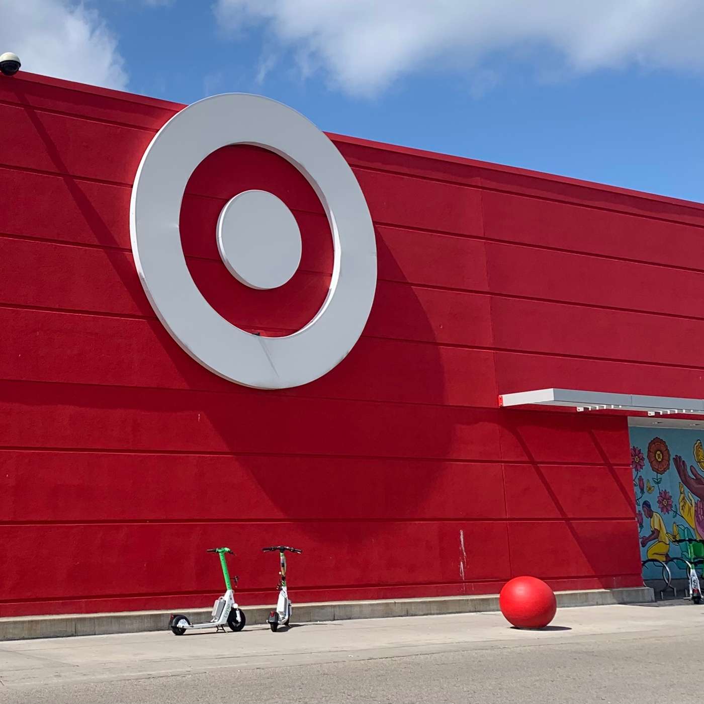 Communities Respond to Retailer’s DEI Decision with Their Pocketbooks episode artwork