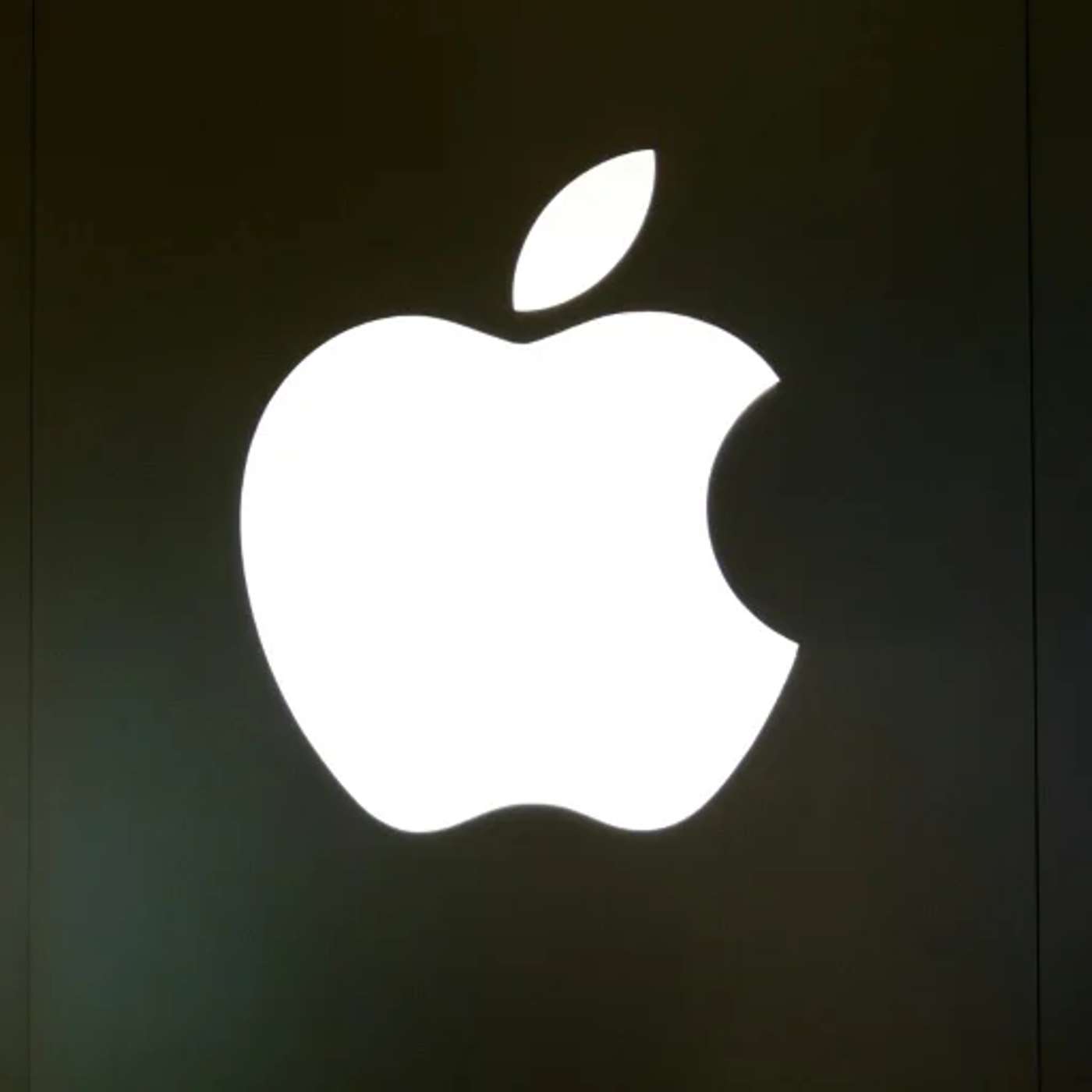 EU Upholds Apple's Gatekeeper Status, Student Housing Boost Delayed, Germany Battles Deadly Heatwave, Cerebras Expands Europe AI Capacity, and more... episode artwork