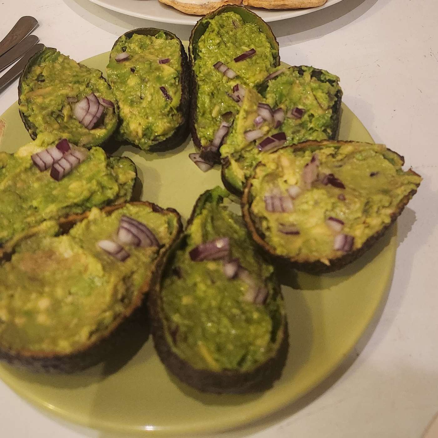 Avocat façon guacamole végétarien