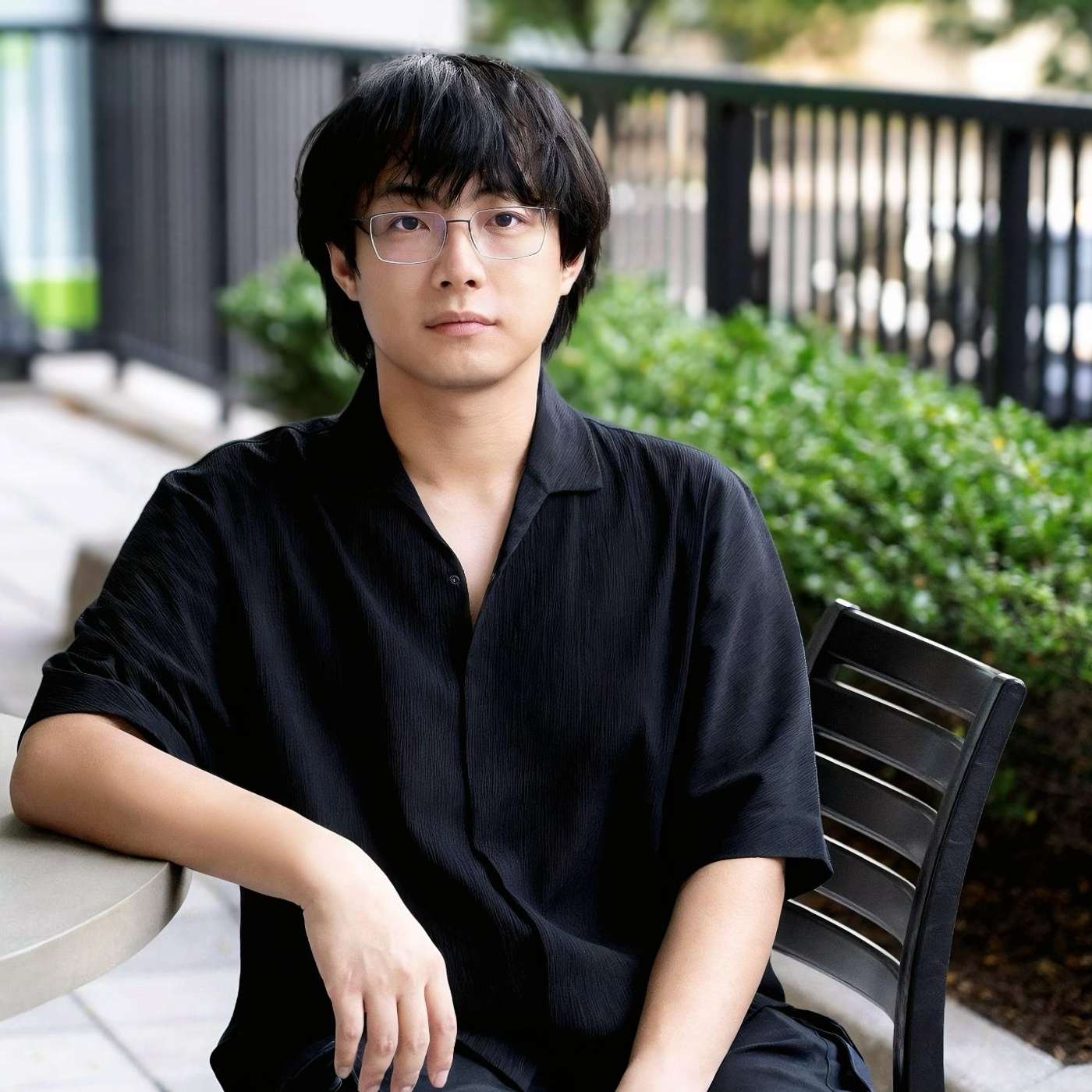 Ray Zhang Leads the Smart Contract Work Where Small Decisions Can Move Real Markets