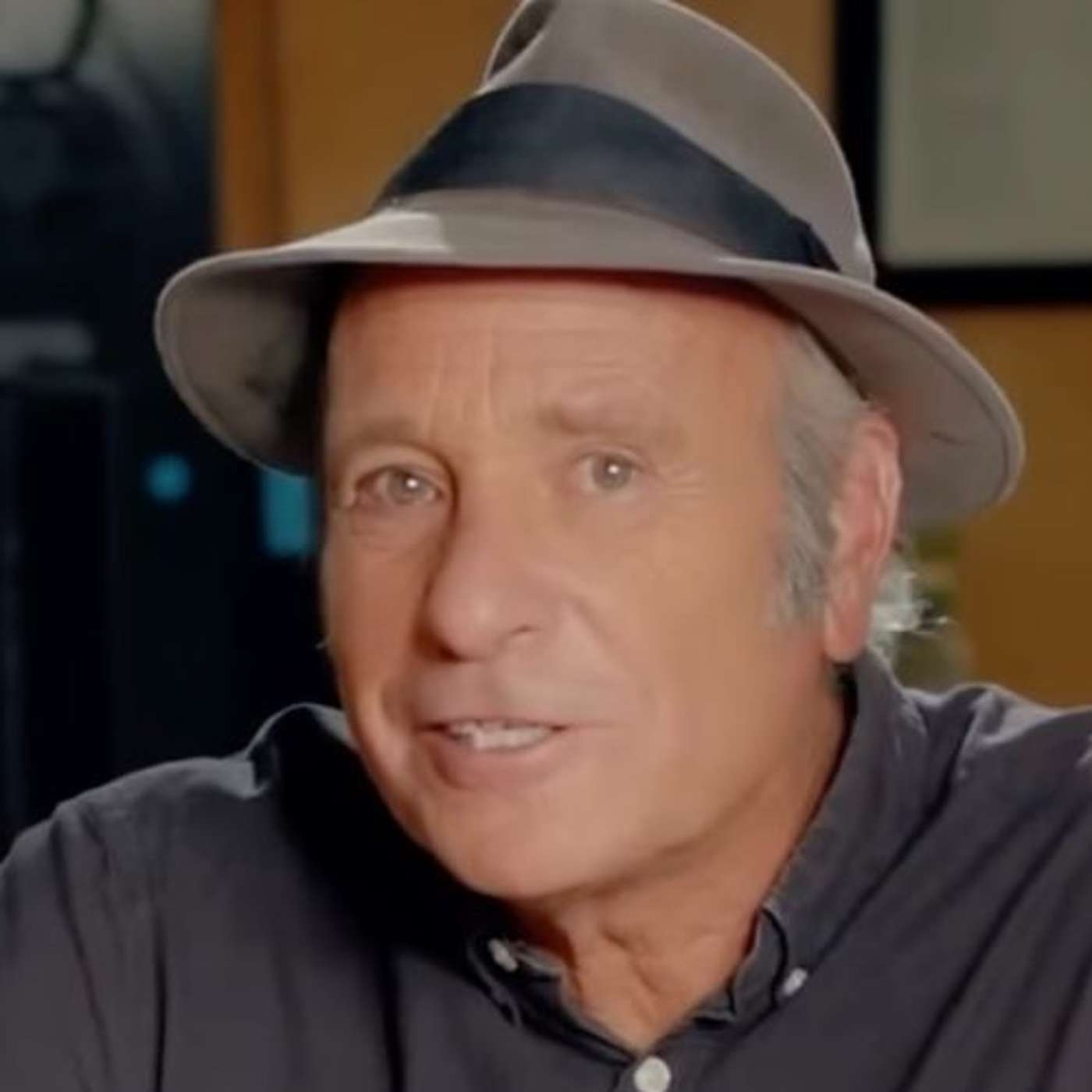 Investigative Fire: Greg Palast on Truth, Poetry, and Vigilantes Inc. episode artwork