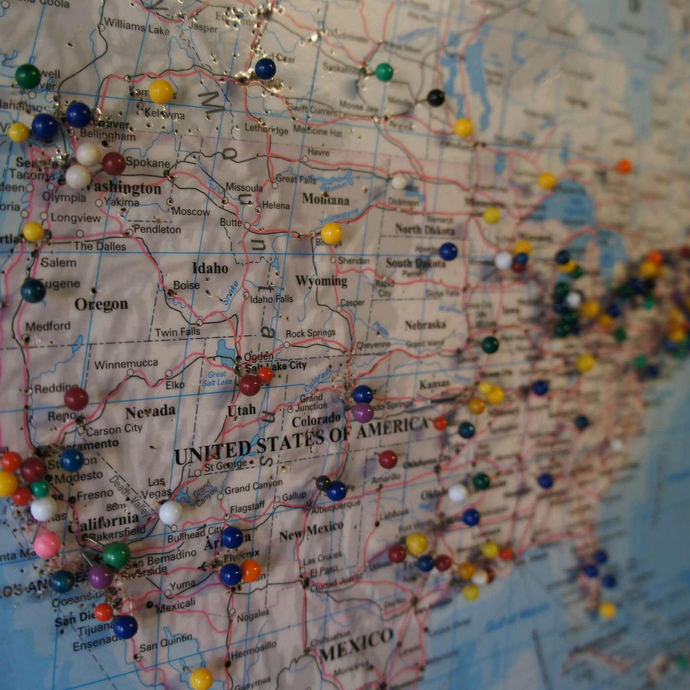 NIH Scientists Protest Research Cuts, Study Reveals US Dementia Disparities, Gene Reverses Cellular Aging, Study Links Screen Time to Kids' Issues, and more...