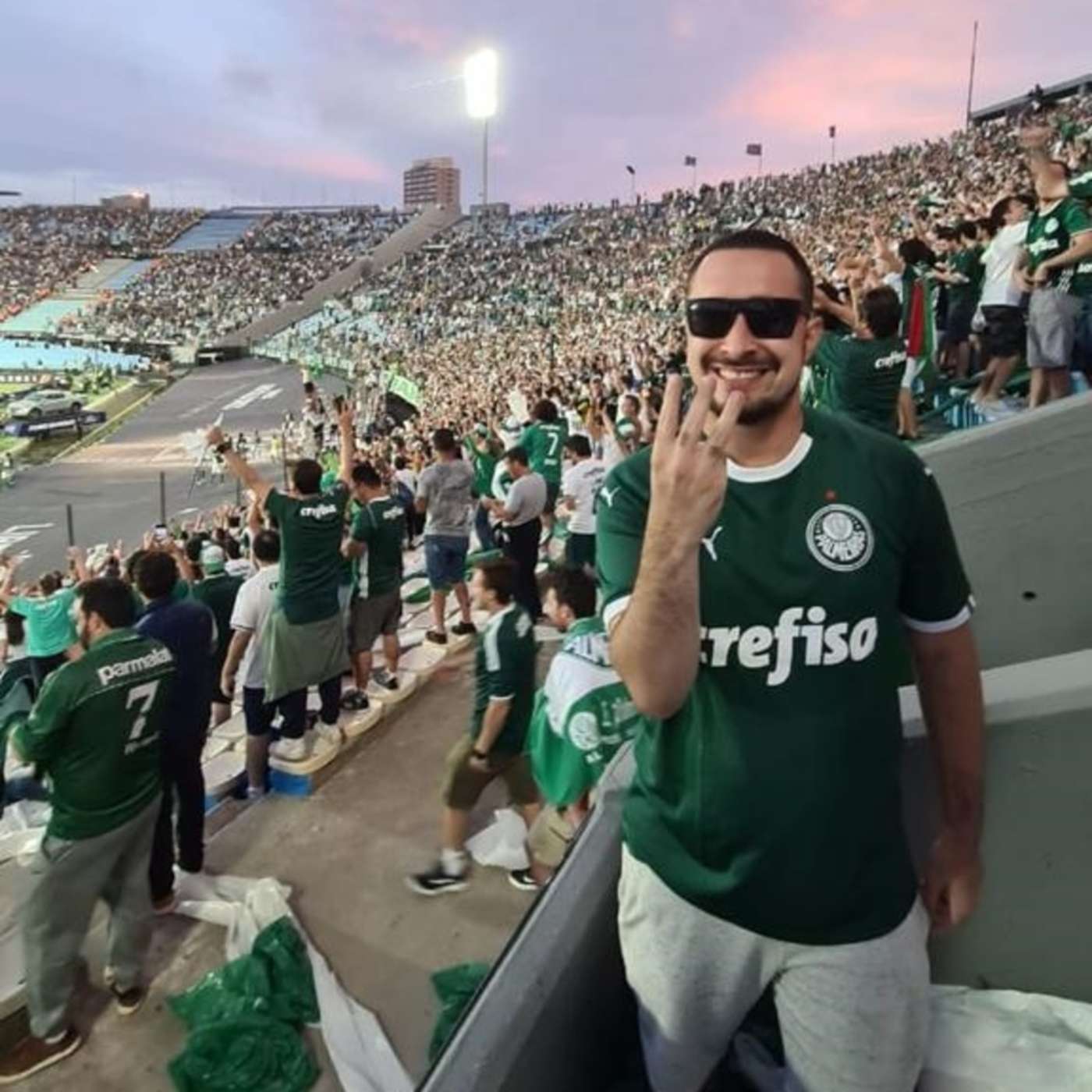 Parlando de Palmeiras com o torcedor que foi de carro até Montevidéu ver o tri da Libertadores #24 episode artwork