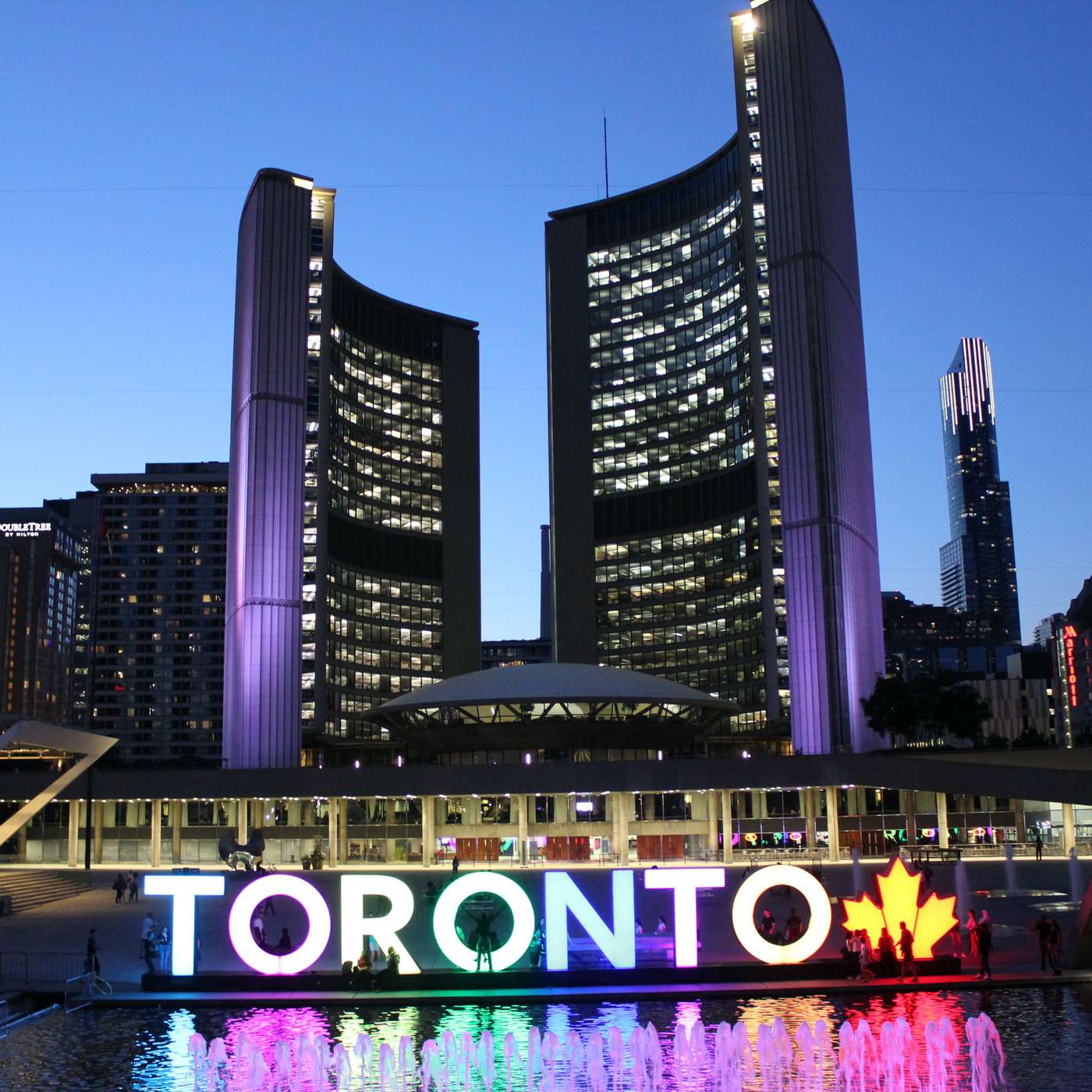 REVUE DE PRESSE - Plongez dans l'actualité torontoise du mercredi 30 juillet 2026 episode artwork