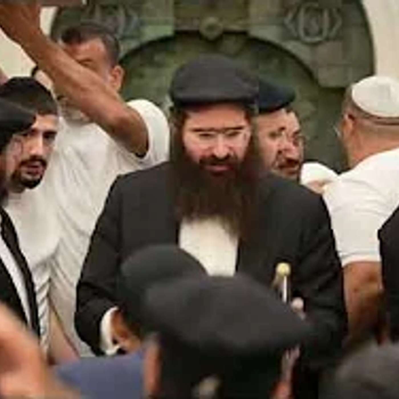 חלוקת חלות ויין - בנש"ק הרה"צ כבוד הרב - יואל משה פינטו שליט"א - יום חמישי - כד תמוז - תשפ"ו - אשדוד episode artwork