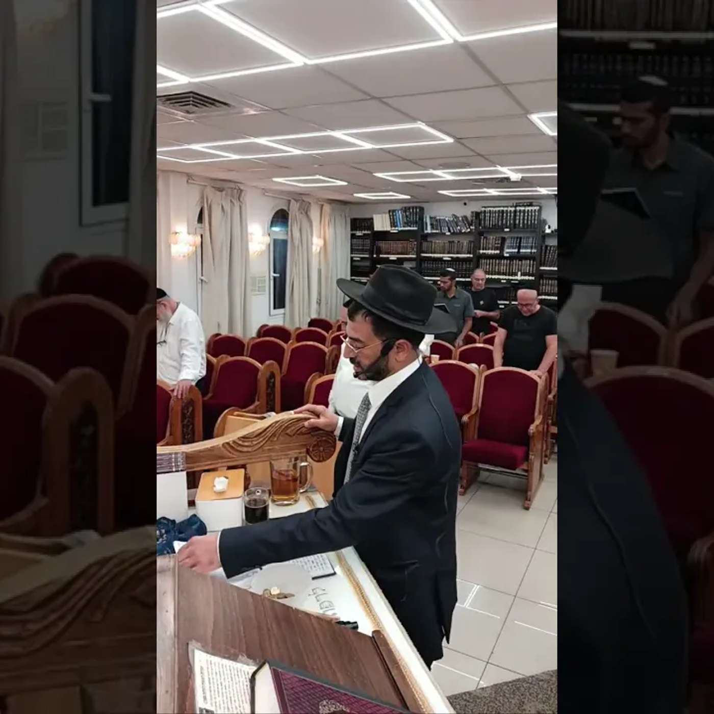 סליחות באשמורת הבוקר עם הרב אלון עטיה שליט"א היכל המלך גבעת זאב