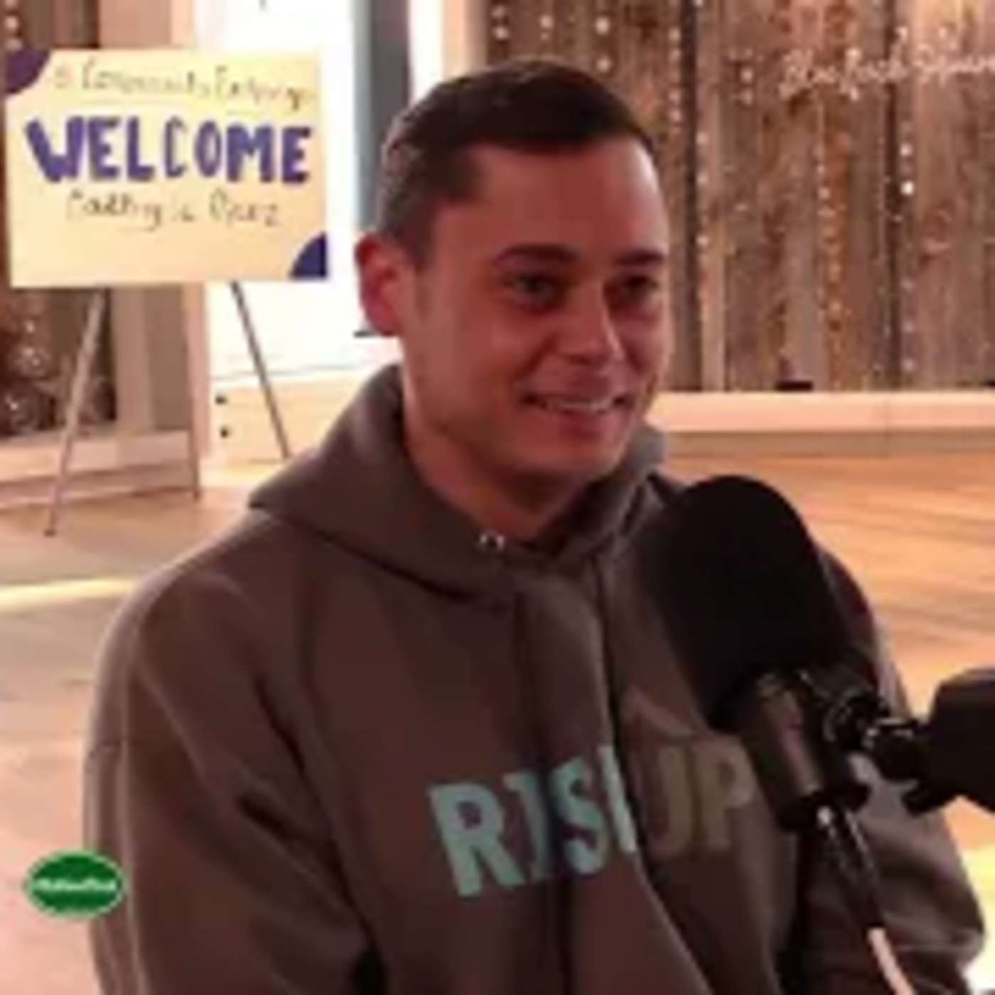 Feeney Talks With Friends