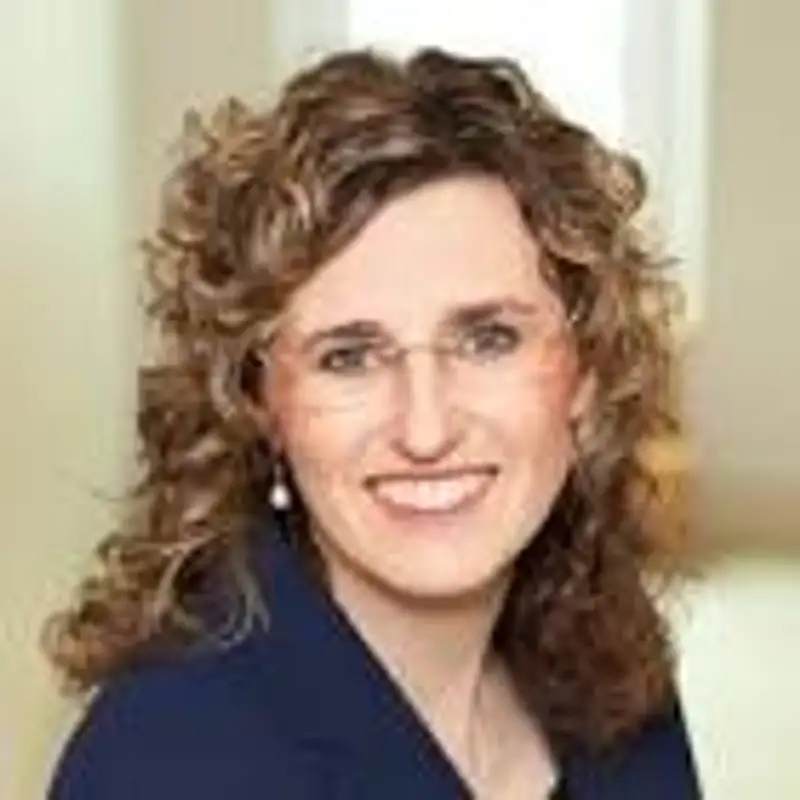 Become The Most Trusted In Your Industry w/ Natalie Doyle Oldfield