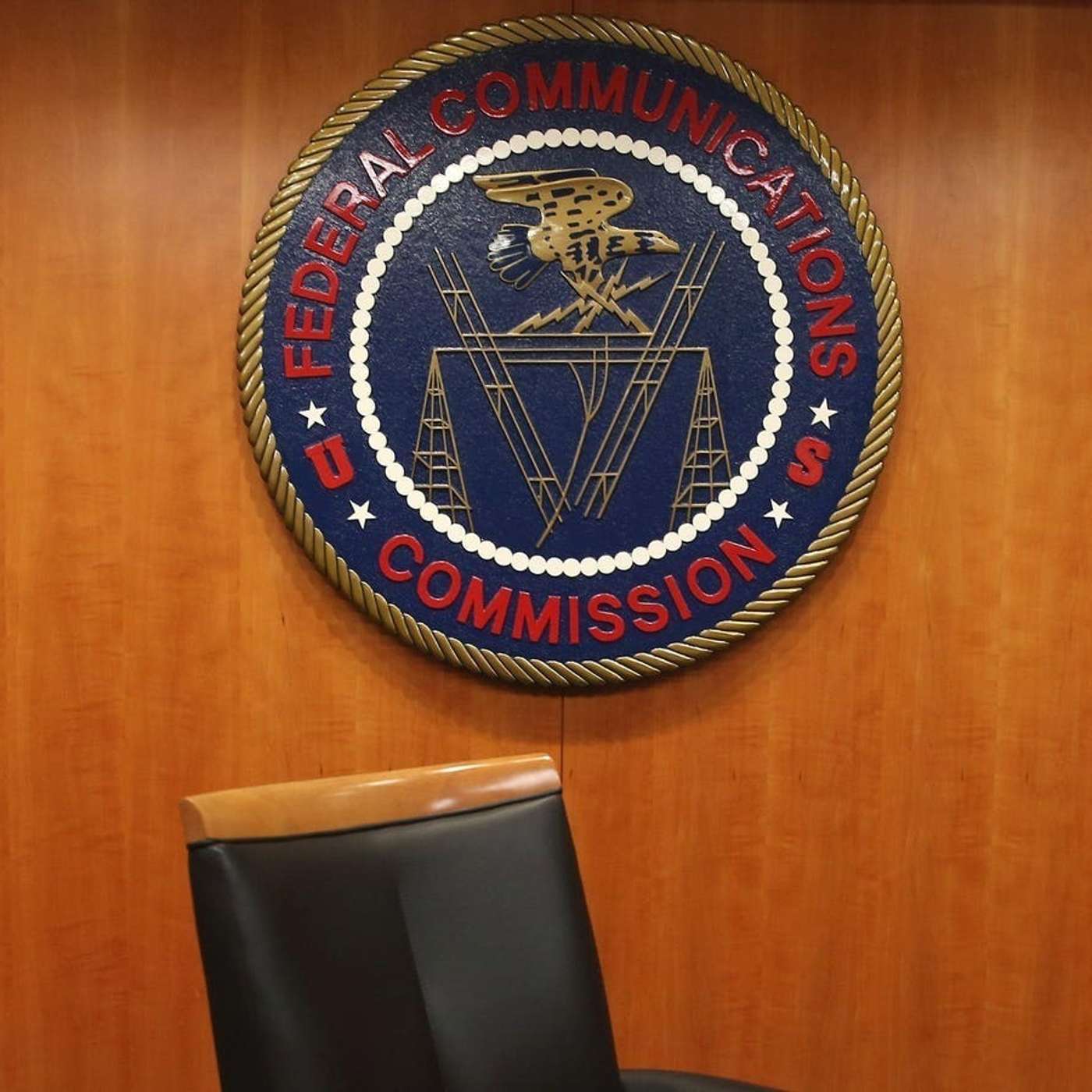 Google Launches Gemini AI, FCC Outlaws Deepfake Robocalls, Daedalus Secures Funding for AI Factories, AI revolutionizes 1,500 classrooms, and more...