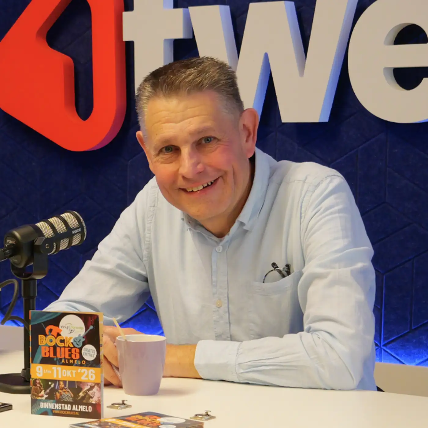 Wie Aa zegt - Robert Slim