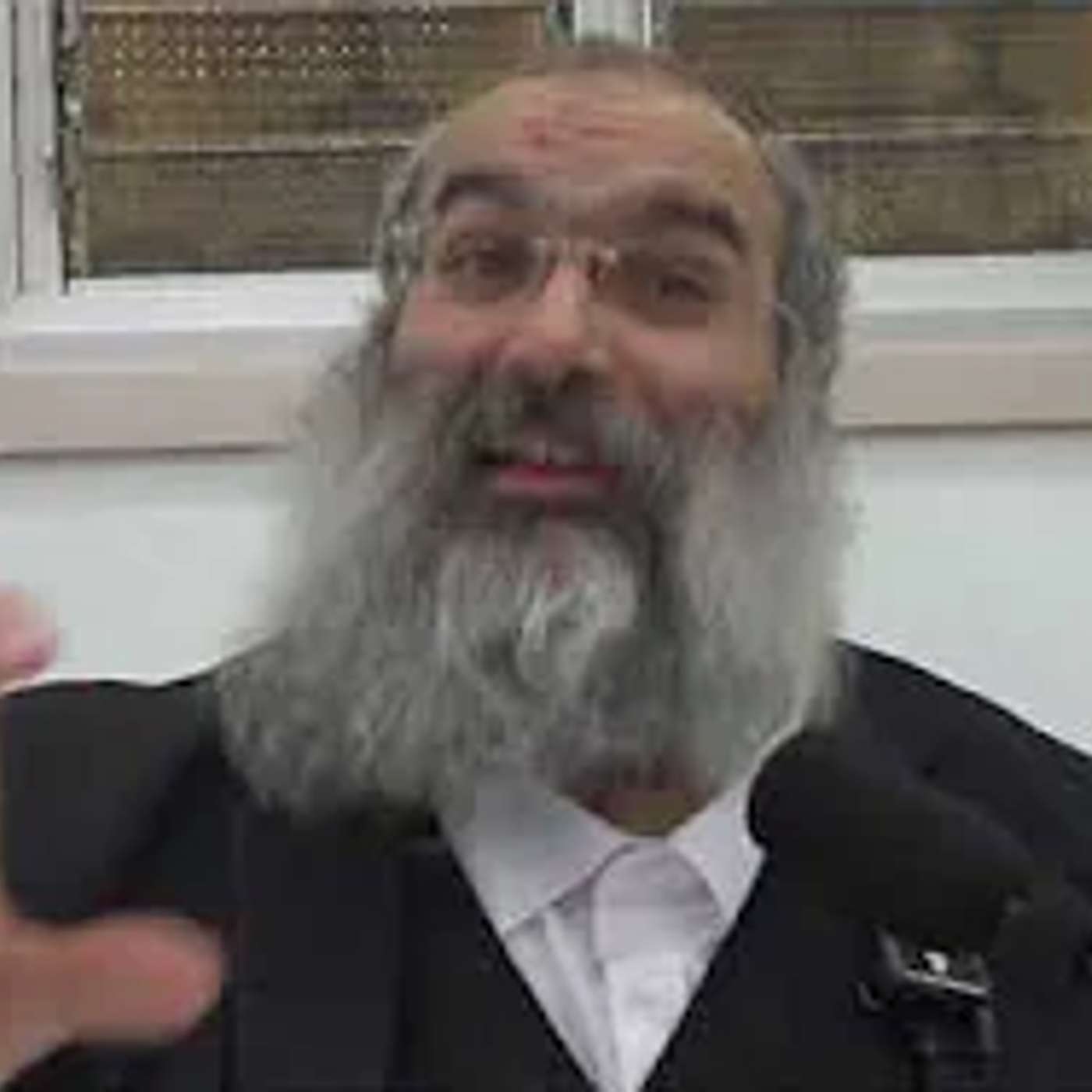 מתי מותר לתת לילד קטן מוקצה בשבת▪️הרב נחמנסון▪️(בית כנסת חב"ד כפר סבא)