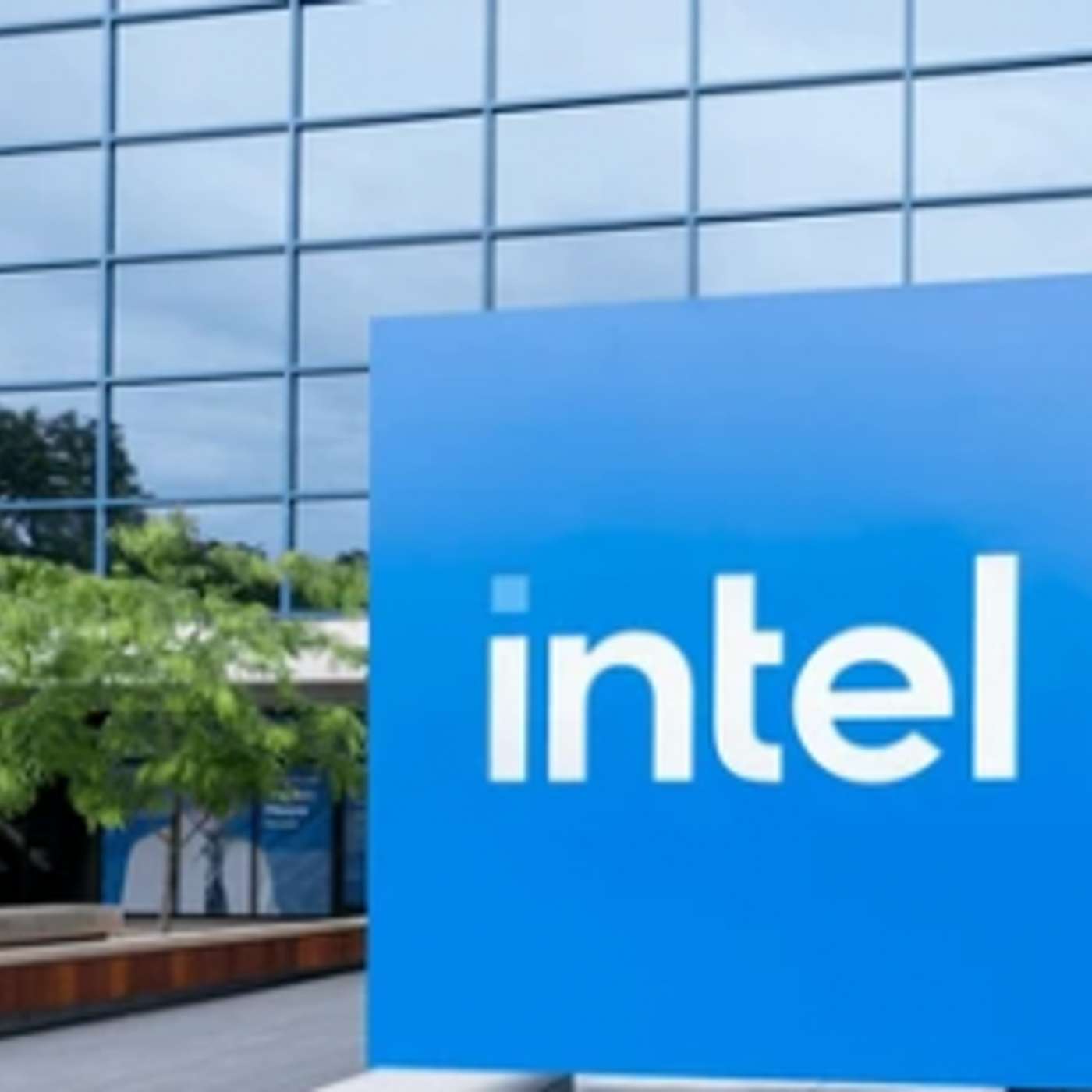 Intel and AWS Partner on AI Chips, Meta Bans Russian State Media, EA Unveils New Battlefield Game, Life360 Launches New Trackers, and more...