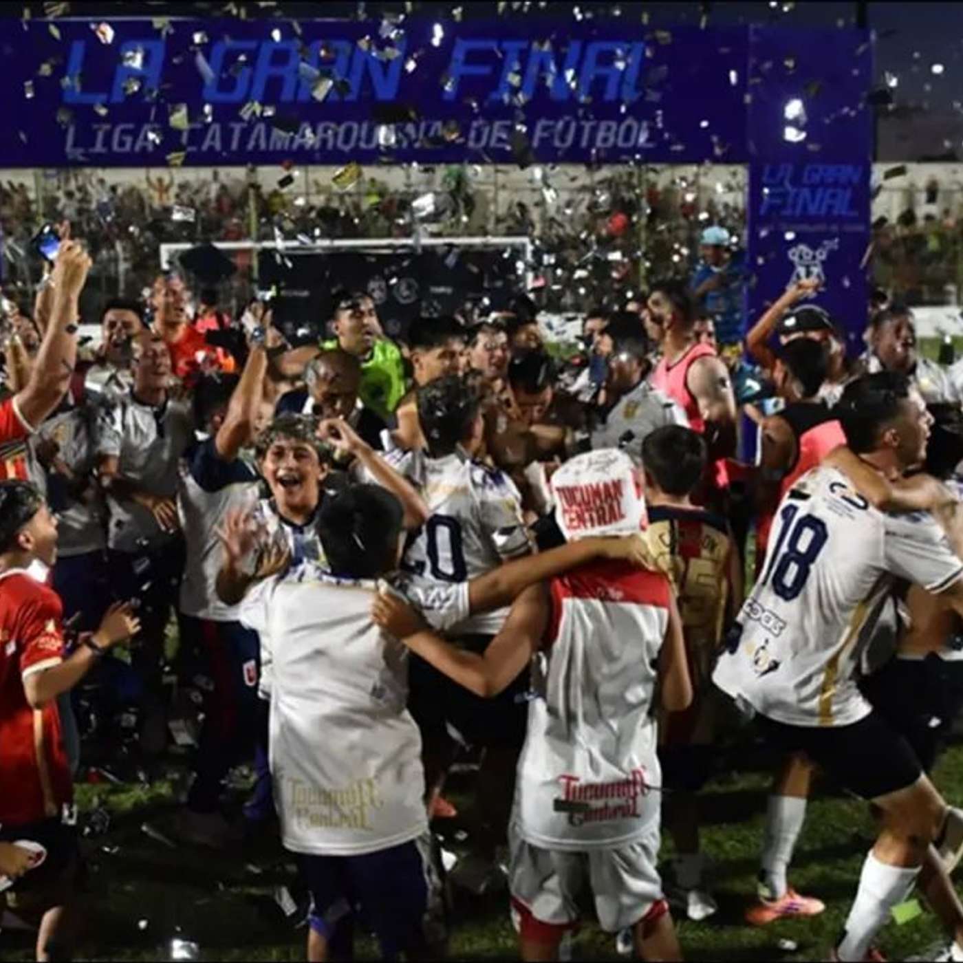 El dinero puede comprar un ascenso, pero no puede construir el futuro de un club episode artwork