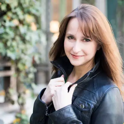 Leanne Linsky