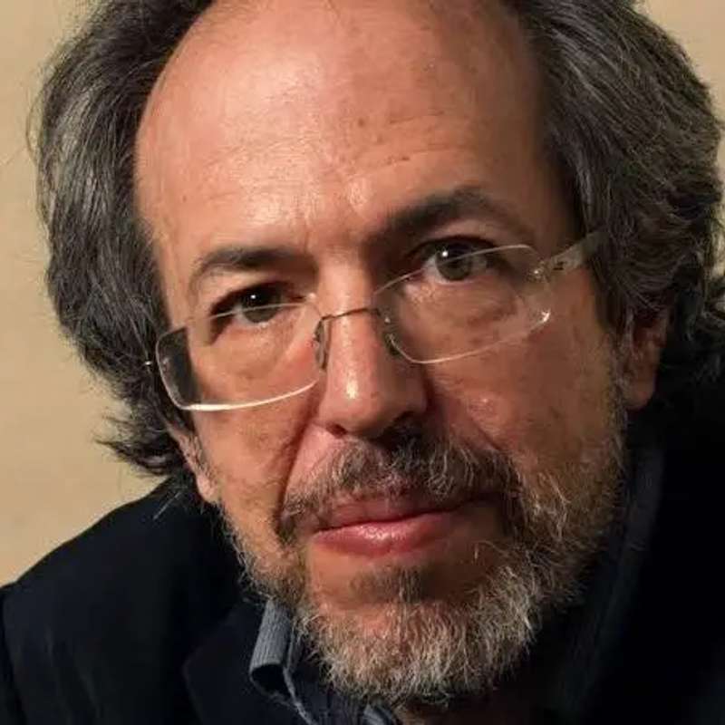 Lee Smolin