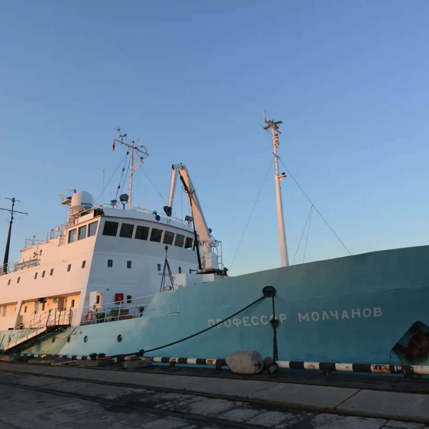 Туризм вместо угля: из Мурманска на Свальбард отправился прямой рейс с туристами