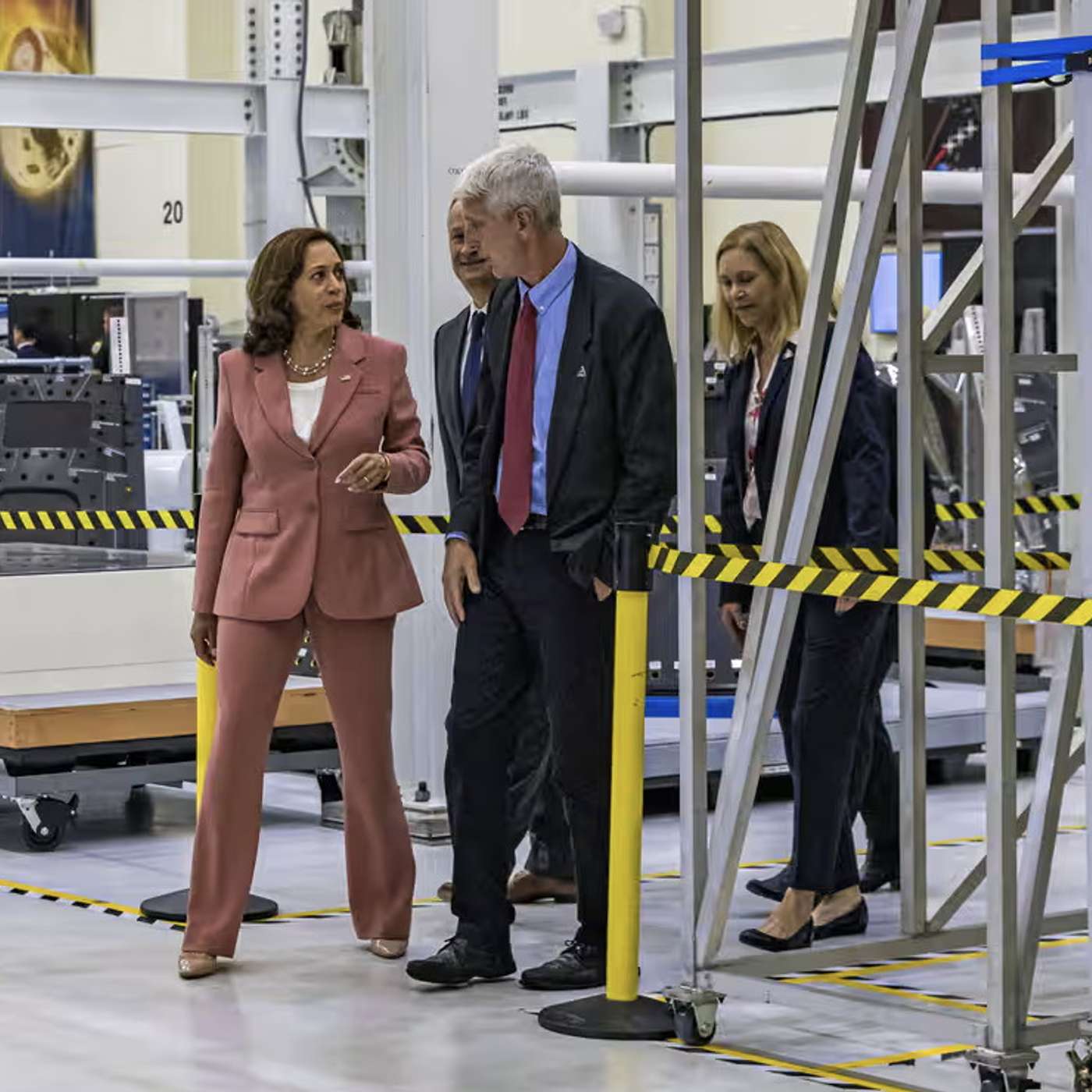 NASA's Artemis Program Delayed Due to Safety Concerns, Ancient Nomads' Genetic Mutations Could Unlock Secrets to Modern Illnesses, US Lunar Mission Setbacks Fuel Moon Race with China, and more...