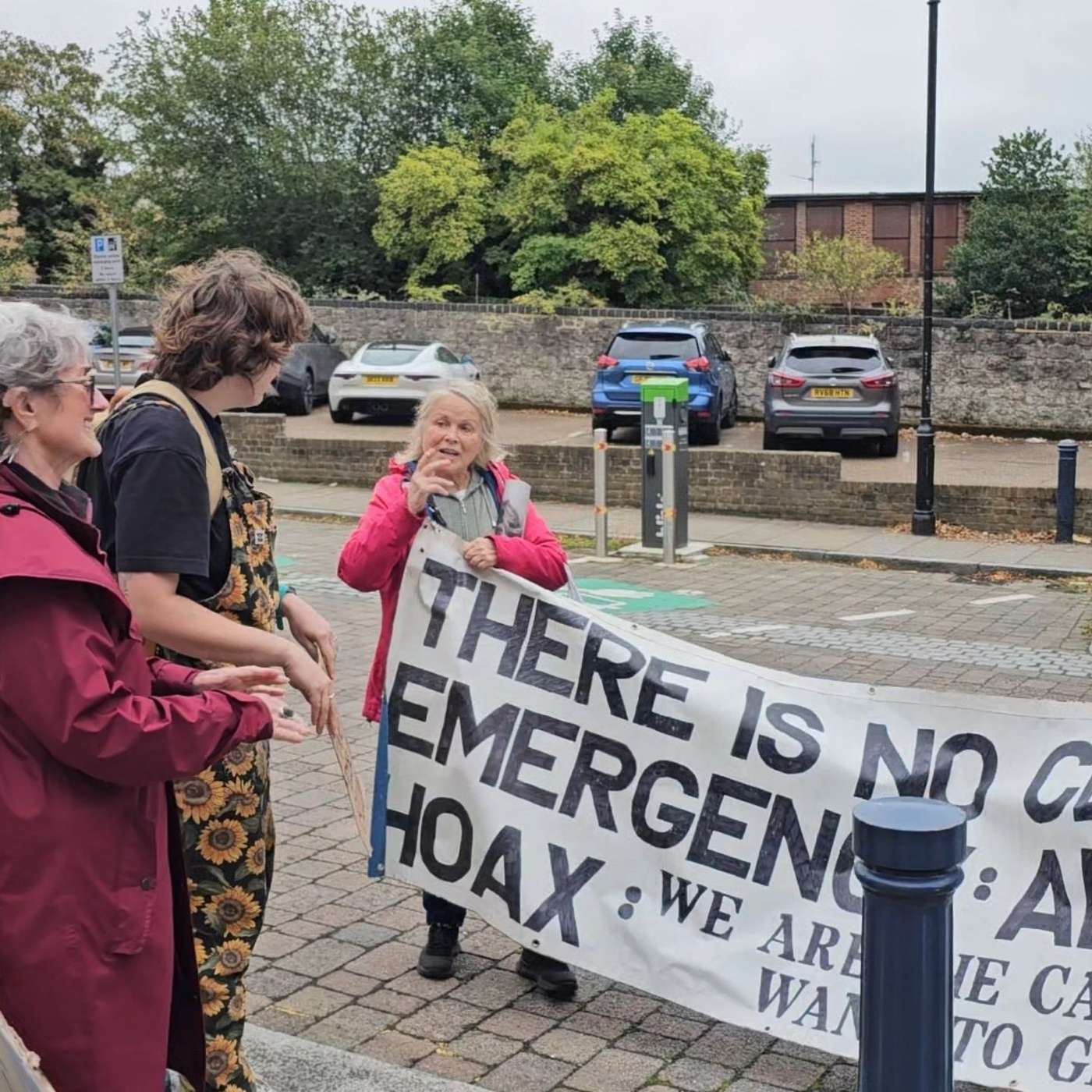 Kent Revokes Climate Emergency, UK Faces Undersea Cable Threats, Curriculum Reforms Urged, UK STIM Tool Transforms Trafficking Detection, and more... episode artwork