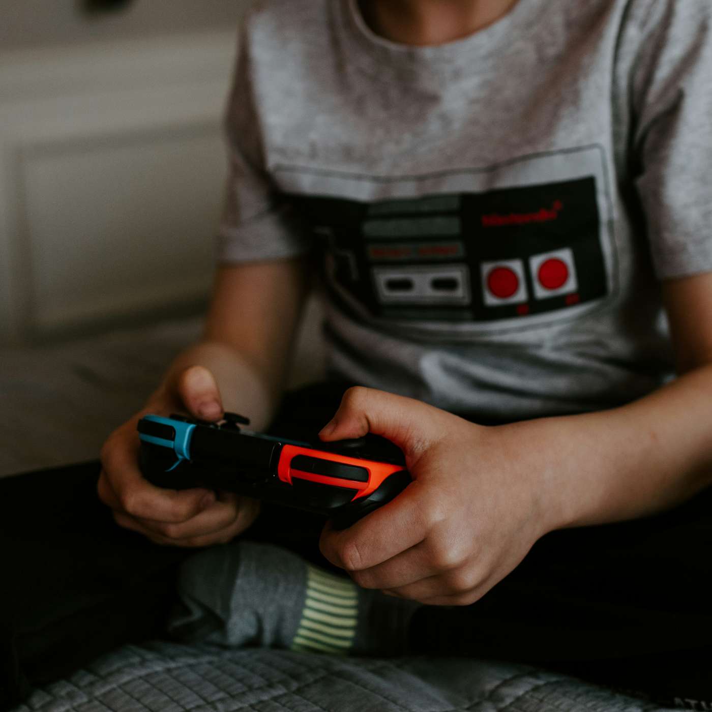How to Protect Your Kids Online When They're Playing Video Games
