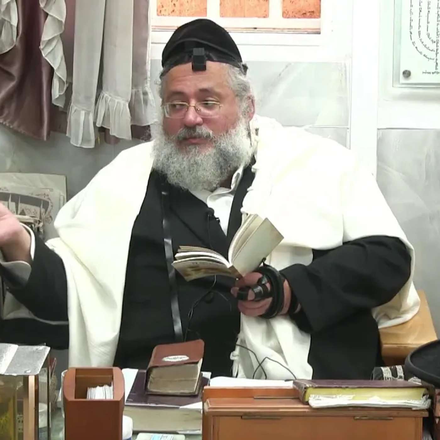 החיד''א-שיעור תניא יומי ובגובה העיניים-כ''ד אייר תשפ''ו