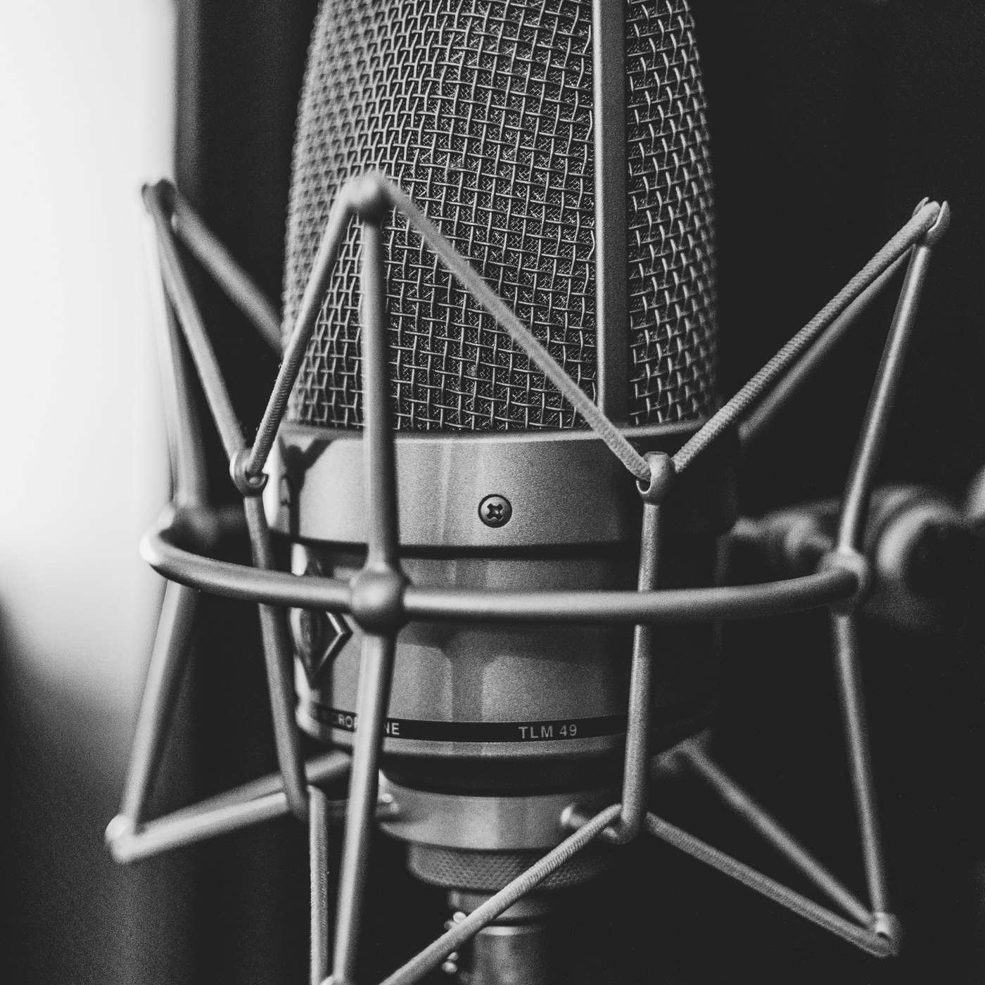 Sarah and Roshni discuss the oversexualisation of women in the rap industry