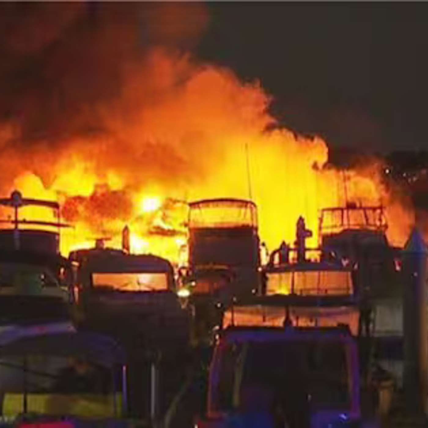 Rio Tinto Eyes Glencore Takeover, Superyachts Destroyed in Sydney Fire, Ashes Breaks Viewership Records, Australia Battles Falling Births, and more...