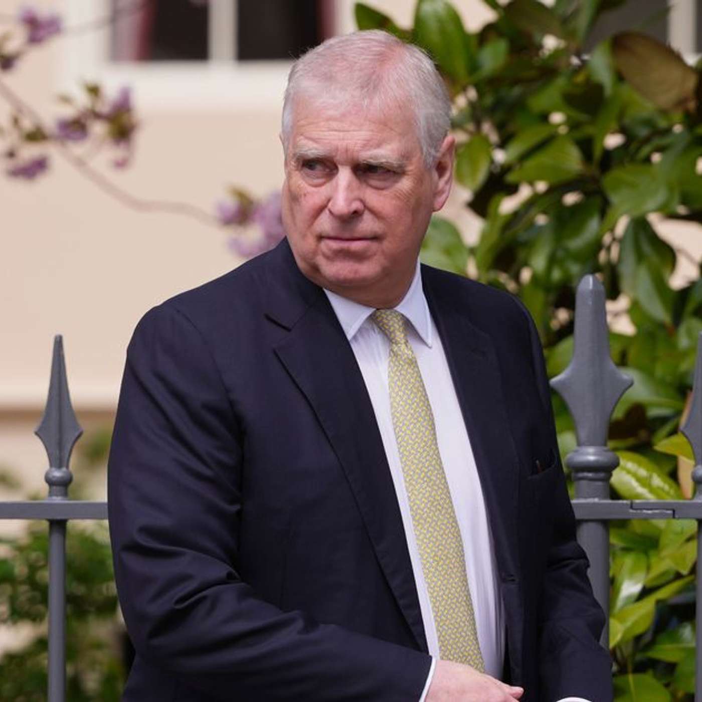 Scottish Government Funds Alexander Dennis, Prince Andrew Confronts New Scandal, UK Clears Researchers of Spying, England Battles Severe Drought, and more... episode artwork