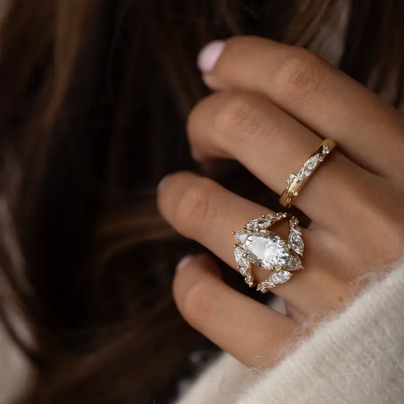 The Best, and Worst, Months to Buy a Diamond Ring